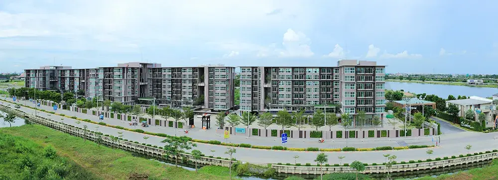 Double Lake Condominium