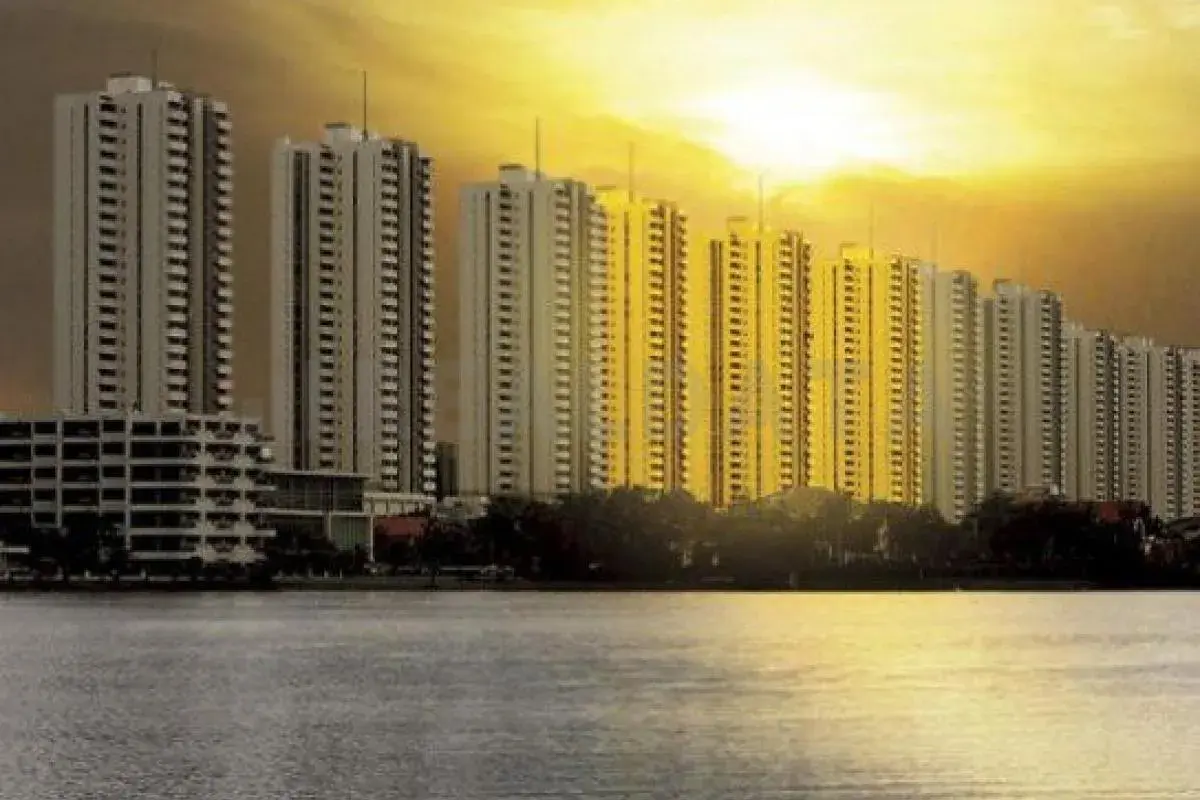 Golden Lake View