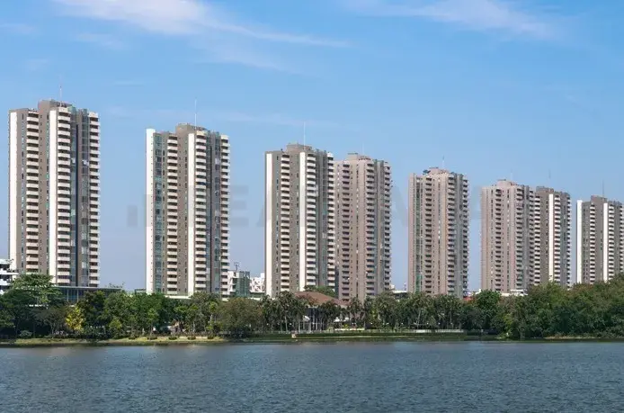 Victoria Lakeview Condominium