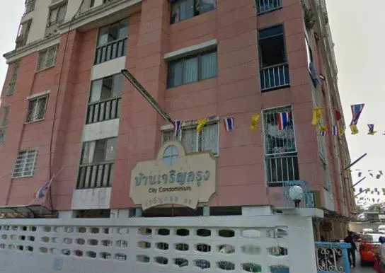 Baan Charoenkrung