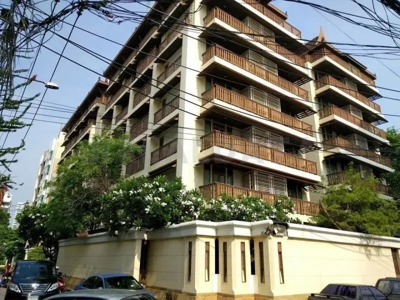 MAISON DE