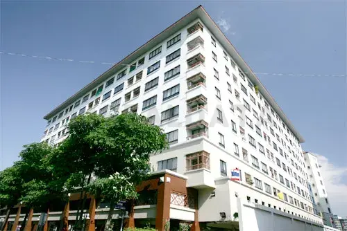 LUMPINI PLACE