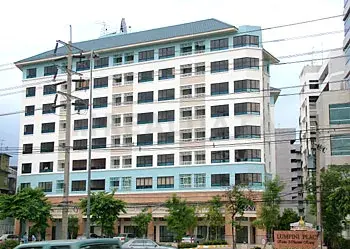 LUMPINI PLACE