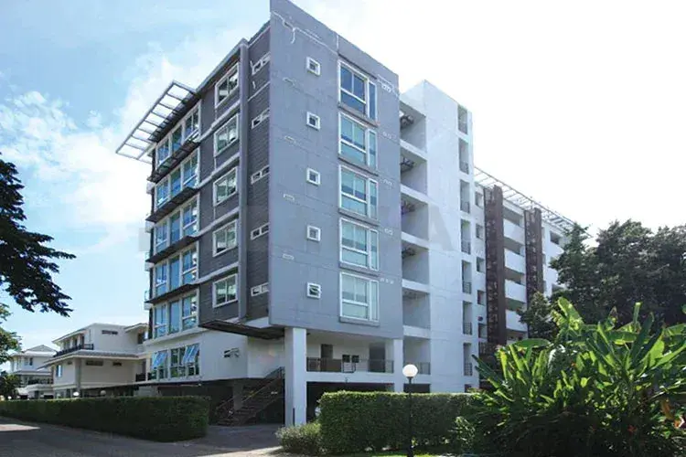 Sathorn Plus By The Garden