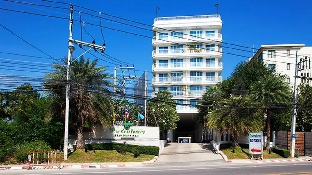 Baan Suan Rim Sai