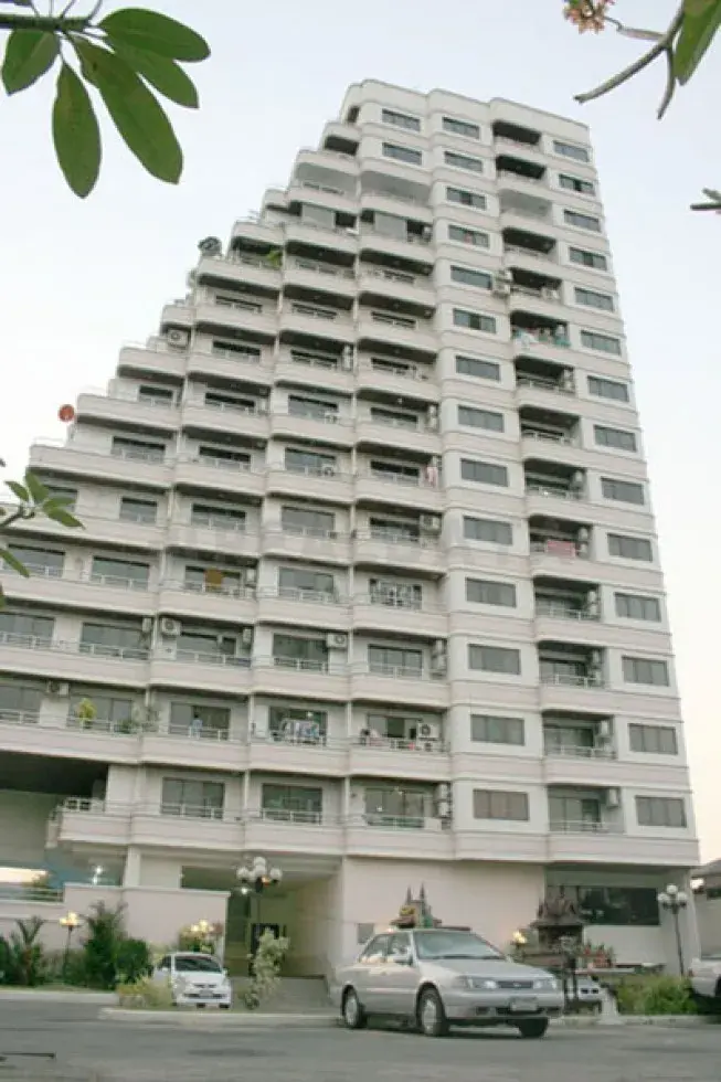 Lert Ubon