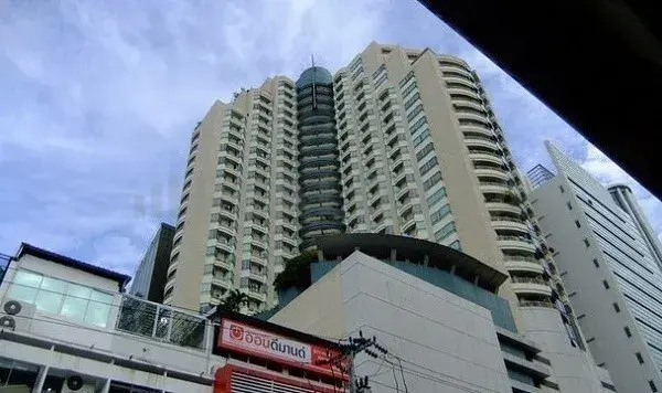 Noble House