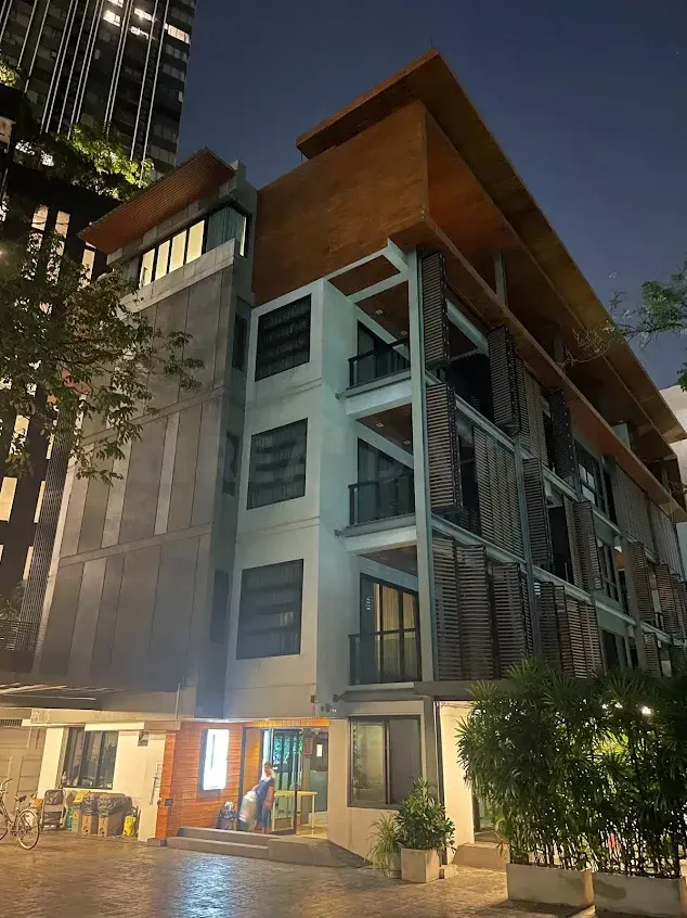 L8 Residence