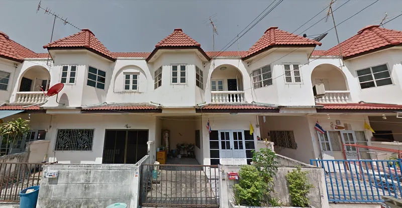 Baan Lan Sub
