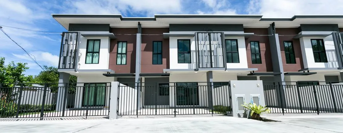 Warunya Home