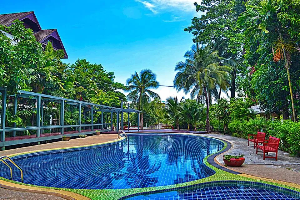 Baan Suan Rim Klong