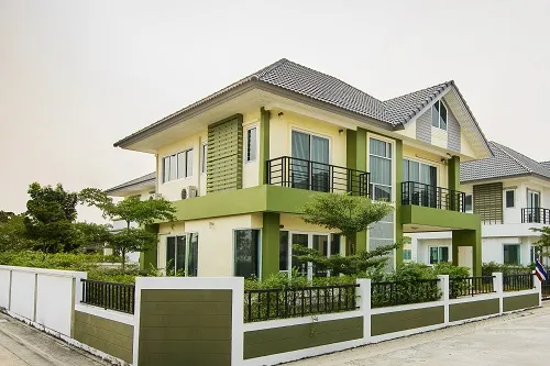 Baan Green Live