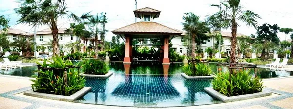 BAAN FAH GREEN PARK ROYAL