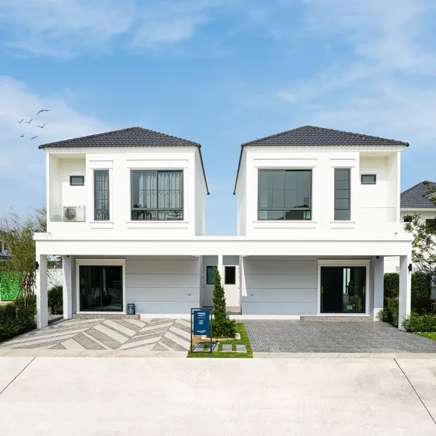 Maneerin Midtown