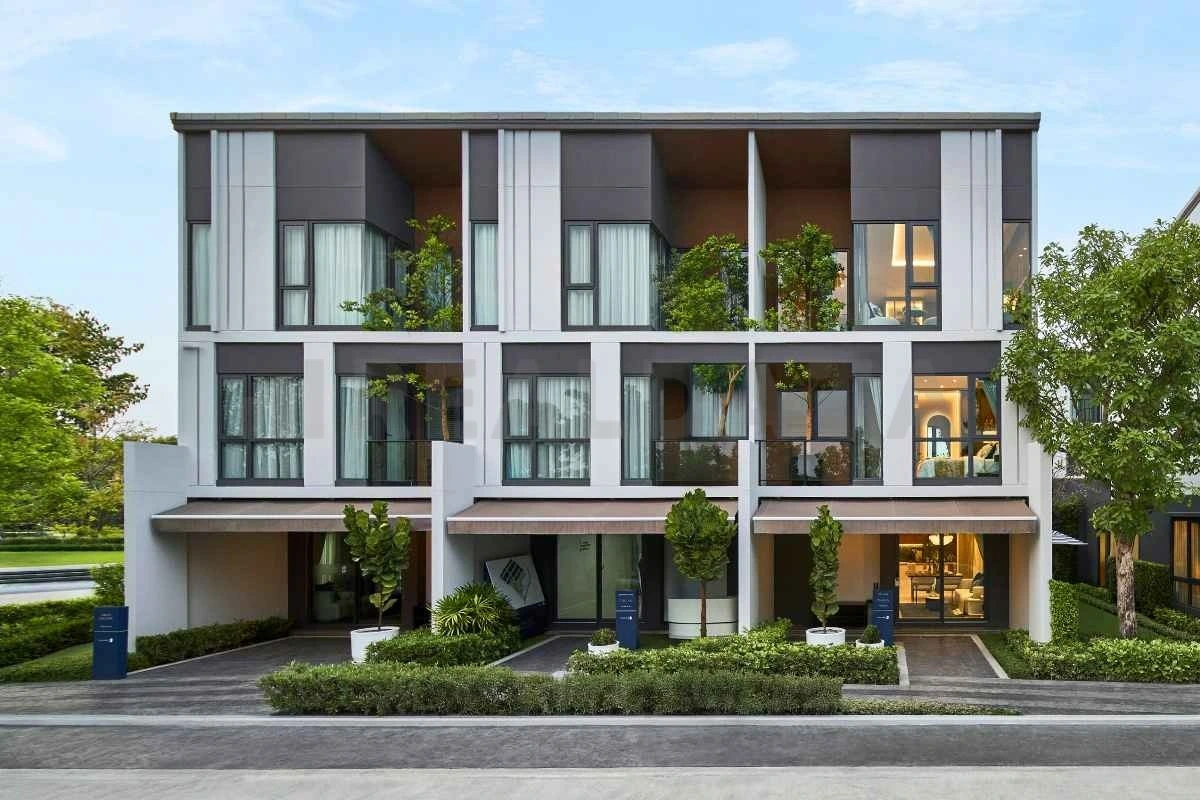 Baan Klang Muang